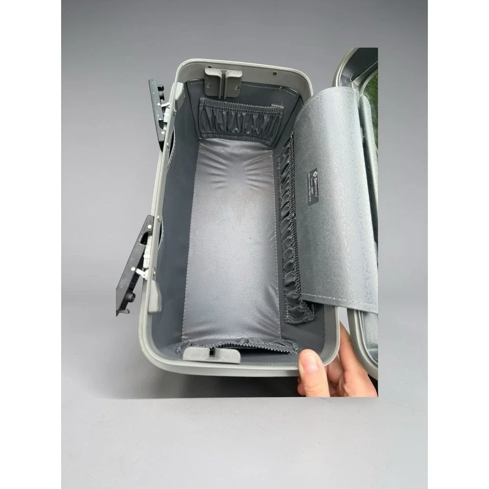 Vintage Samsonite Series 3600 Charcoal Gray Vanity Train Case w Mirror & Keys‎